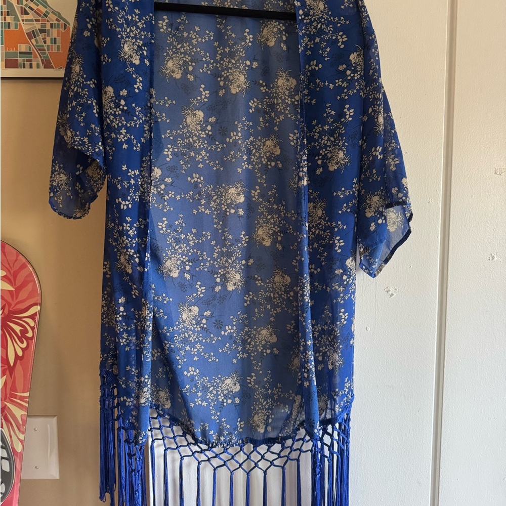 Foreign Exchange Blue Floral Kimono